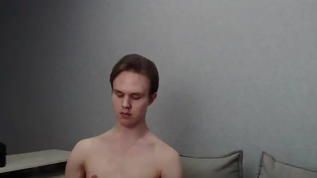 MartinMendez online show from March 2, 7:19 pm