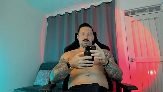 Pierre Vidal online show from September 8, 10:31 pm