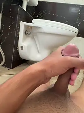 samy6261 online show from April 2, 4:32 am