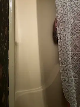 brettsworld1 online show from March 23, 4:24 pm