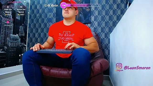 Leonsmoron online show from May 31, 2:12 am
