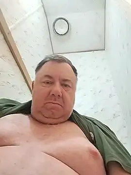 lawndad79 online show from January 17, 1:41 am