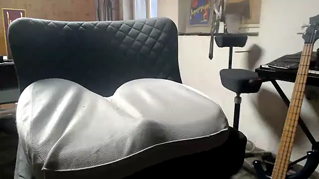 blow2gold online show from December 6, 11:22 am