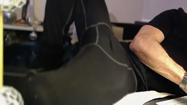 mike30nbg online show from March 3, 9:12 pm