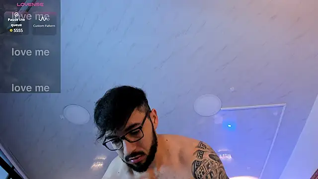 MarkWalker   online show from December 21, 11:11 am