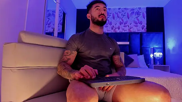 MarkWalker   online show from October 9, 9:58 am