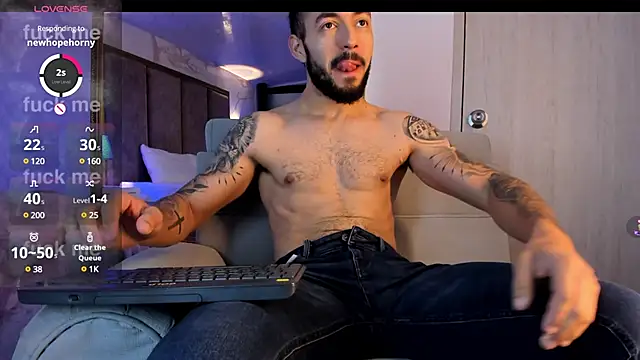 MarkWalker   online show from December 7, 11:07 am