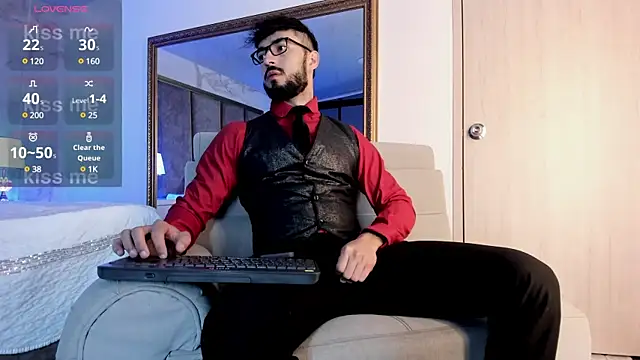 MarkWalker   online show from December 18, 10:51 am