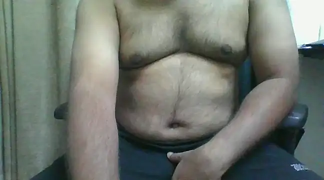 Snapshot of Rahuldhe22 chatting on December 20, 8:49 am Rahuldhe22 online show from December 20, 8:49 am