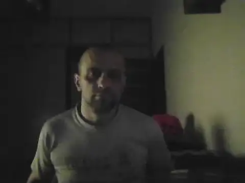 Roman0798 online show from December 6, 12:56 am