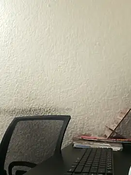 max power1 online show from October 4, 9:30 pm