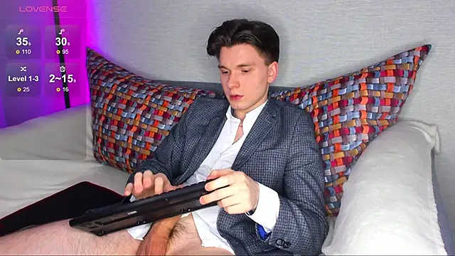 maxboy4 online show from February 19, 12:03 am