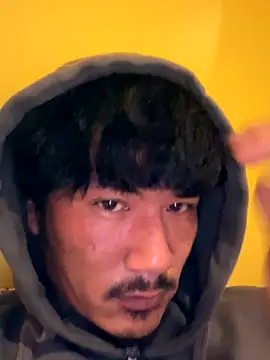 juniiorre online show from September 17, 6:09 pm