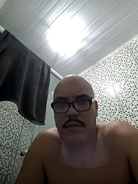 RobertoBuzios22 online show from March 22, 9:53 pm