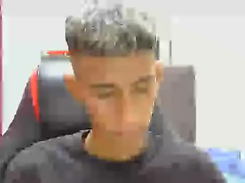 Angelstripboy online show from July 25, 9:00 pm
