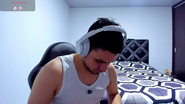 Rick Diesel  online show from July 7, 2:44 am