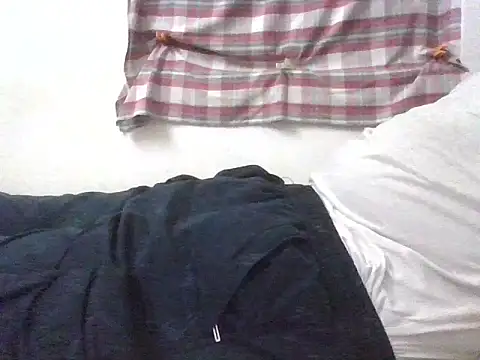 divi5555 online show from February 28, 7:02 pm