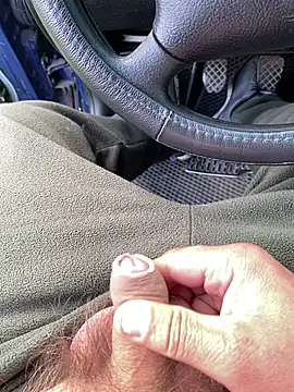 makar8 online show from April 28, 9:03 am