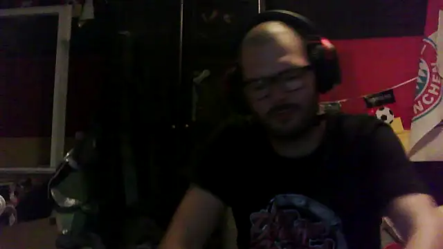 Die-geile-Sau online show from September 15, 9:16 pm