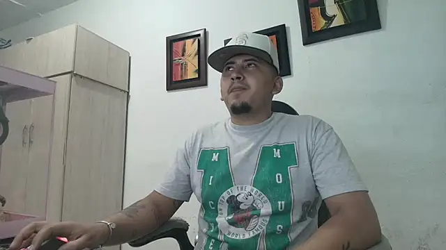 myke andrade online show from November 27, 10:46 pm