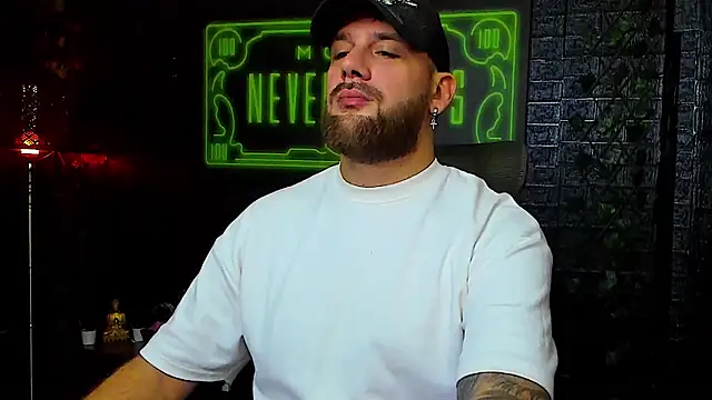 LexXHardy online show from October 9, 9:36 am