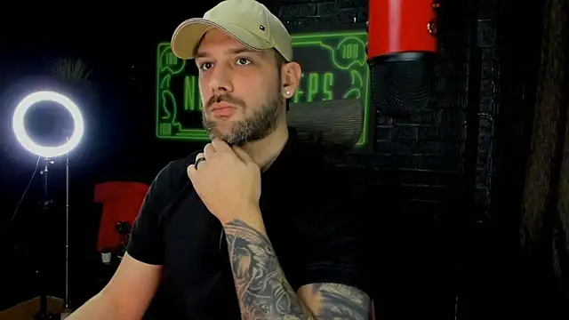 LexXHardy online show from March 18, 5:13 am