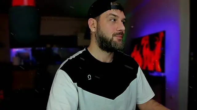 LexXHardy online show from December 15, 1:00 pm