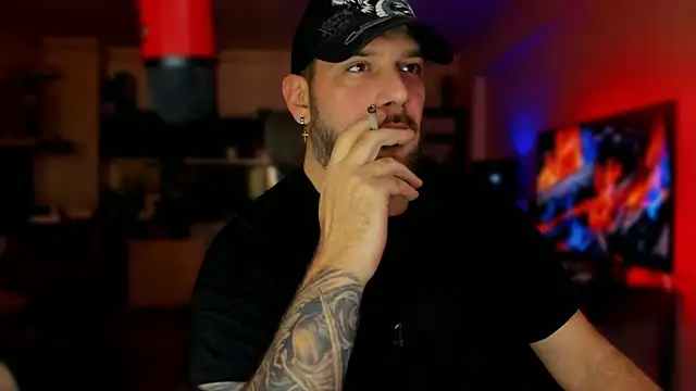 LexXHardy online show from January 6, 10:35 am