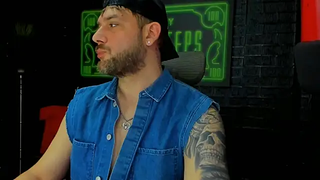 LexXHardy online show from March 15, 9:49 pm