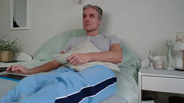 StrongBill online show from December 23, 8:22 am