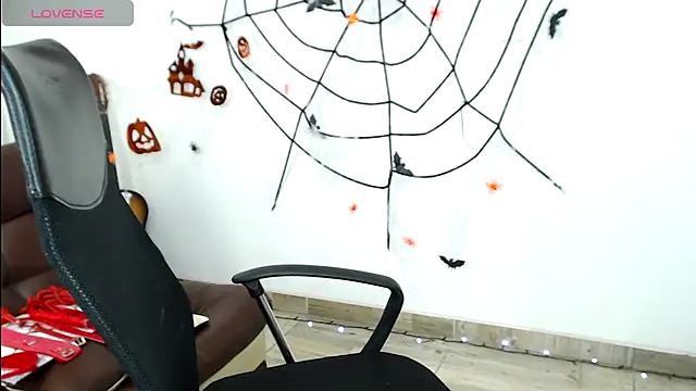 michacosio online show from October 12, 11:54 pm