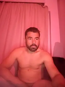 George21ek online show from October 26, 9:50 pm