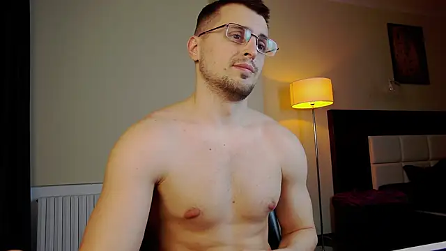 Friend12321 online show from March 11, 12:11 am