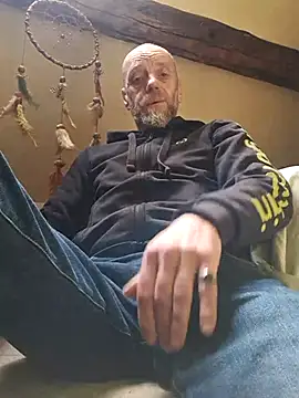 eddouxxx78 online show from April 10, 10:55 am