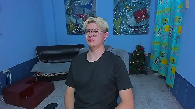 patrik 027 online show from January 12, 10:36 pm