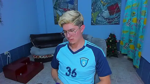 patrik 027 online show from January 16, 11:18 pm