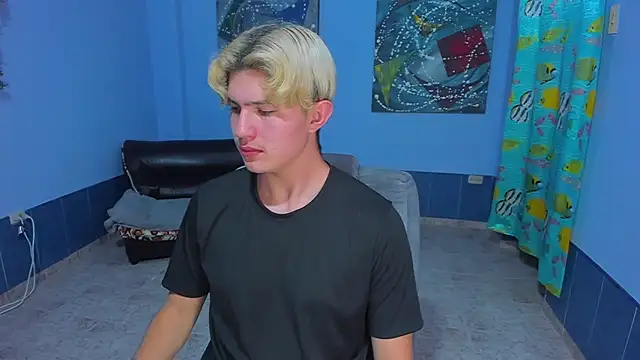 patrik 027 online show from November 15, 7:38 pm