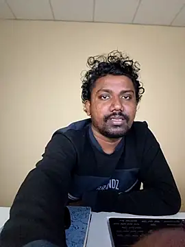 Mallupaiyanaachu online show from January 5, 7:06 pm