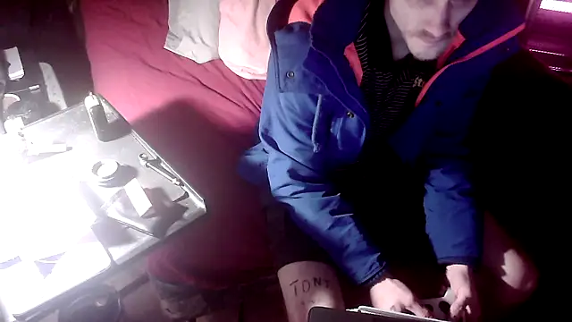 xxxTony999 online show from December 4, 11:02 pm