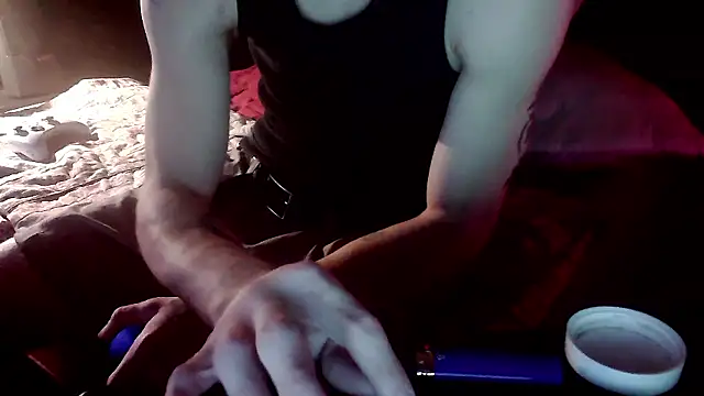 xxxTony999 online show from December 8, 11:51 pm