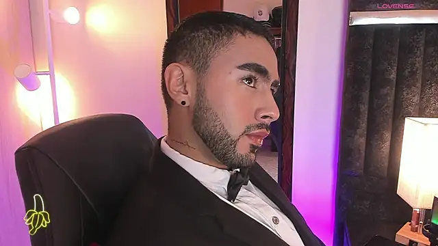 ItsMeEros online show from November 14, 11:39 pm