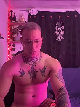 Aaronsmith2 online show from June 9, 3:30 am