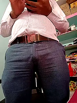 adicma123 online show from February 23, 9:33 am