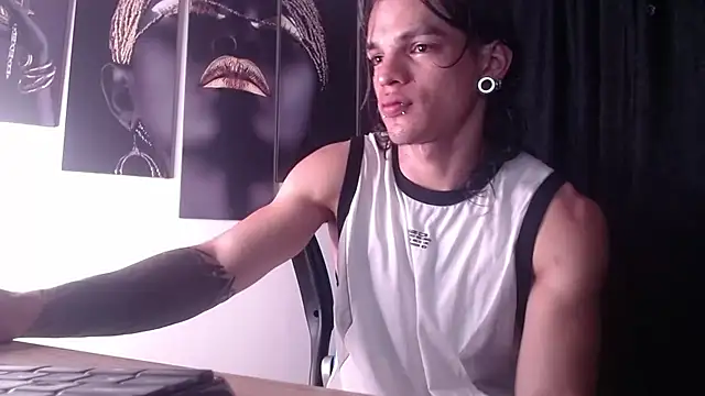 AlbertBernal69 online show from October 25, 2:57 am