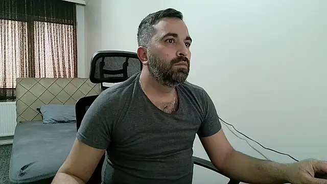 tgltplsr online show from February 6, 6:10 am