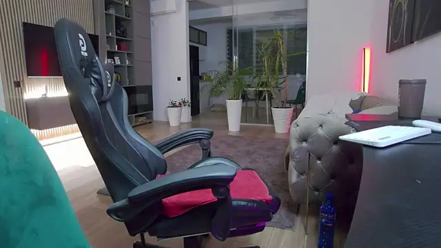 UbbeViking online show from October 5, 6:45 pm