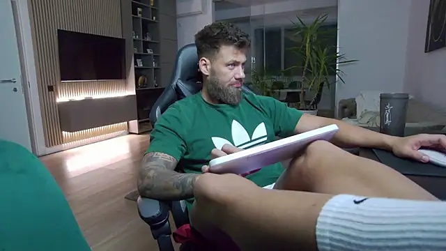 UbbeViking online show from December 21, 7:27 pm