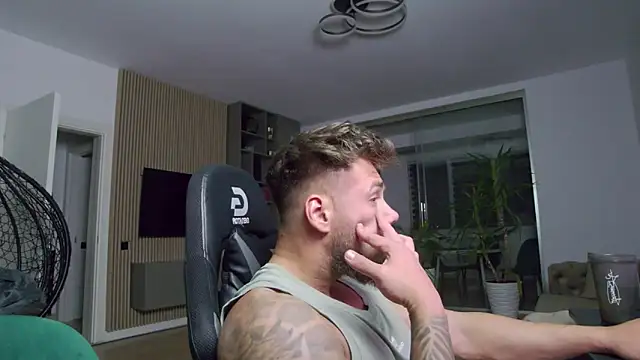 UbbeViking online show from February 1, 8:37 pm