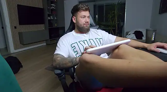 UbbeViking online show from March 5, 6:56 pm