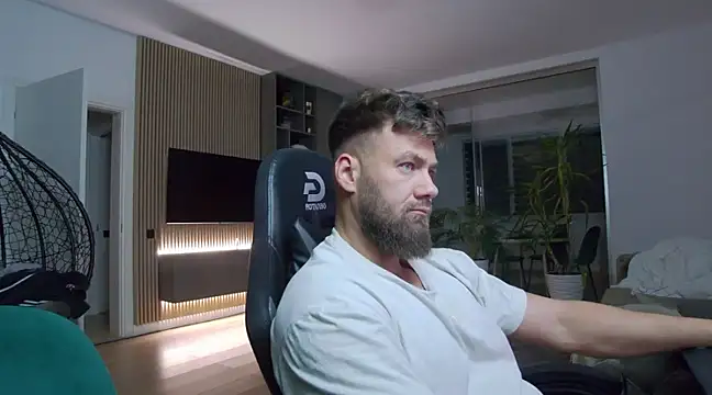 UbbeViking online show from March 9, 7:59 pm